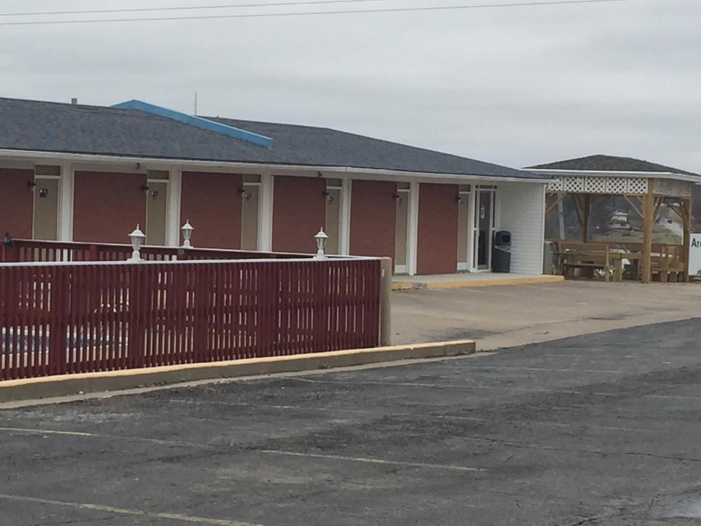 Americas Best Value Inn & Suites Macon At Sunset Dr Екстер'єр фото