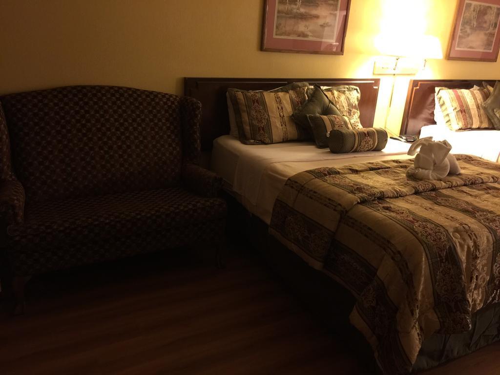 Americas Best Value Inn & Suites Macon At Sunset Dr Екстер'єр фото