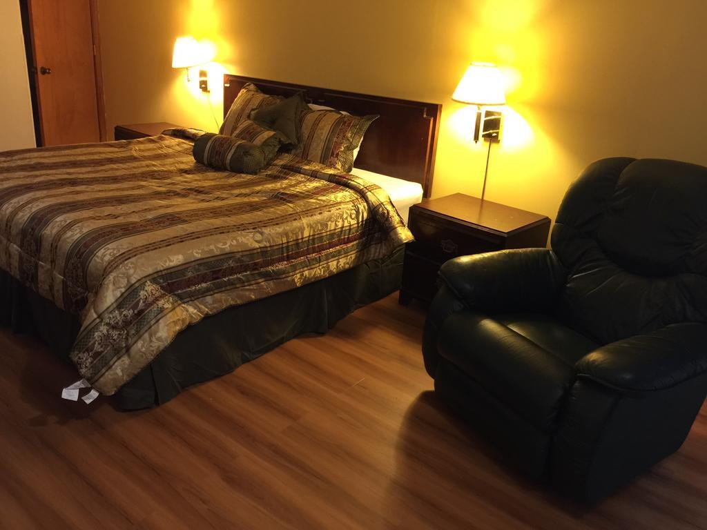 Americas Best Value Inn & Suites Macon At Sunset Dr Екстер'єр фото